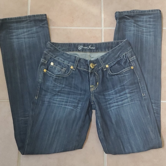 Guess Jeans - Picture 1 of 3